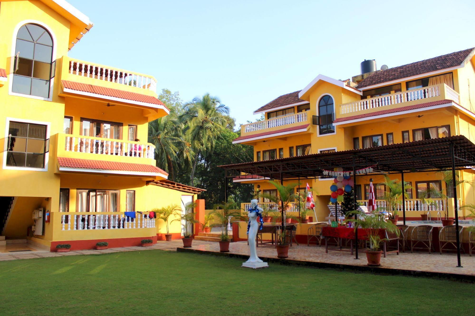 Marina Bay Beach Resort Candolim Eksteriør billede